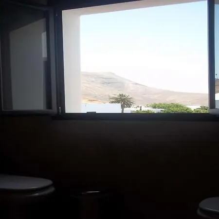 Yaiza Sleeps 6 Pool Wifi * Yaiza (Lanzarote)